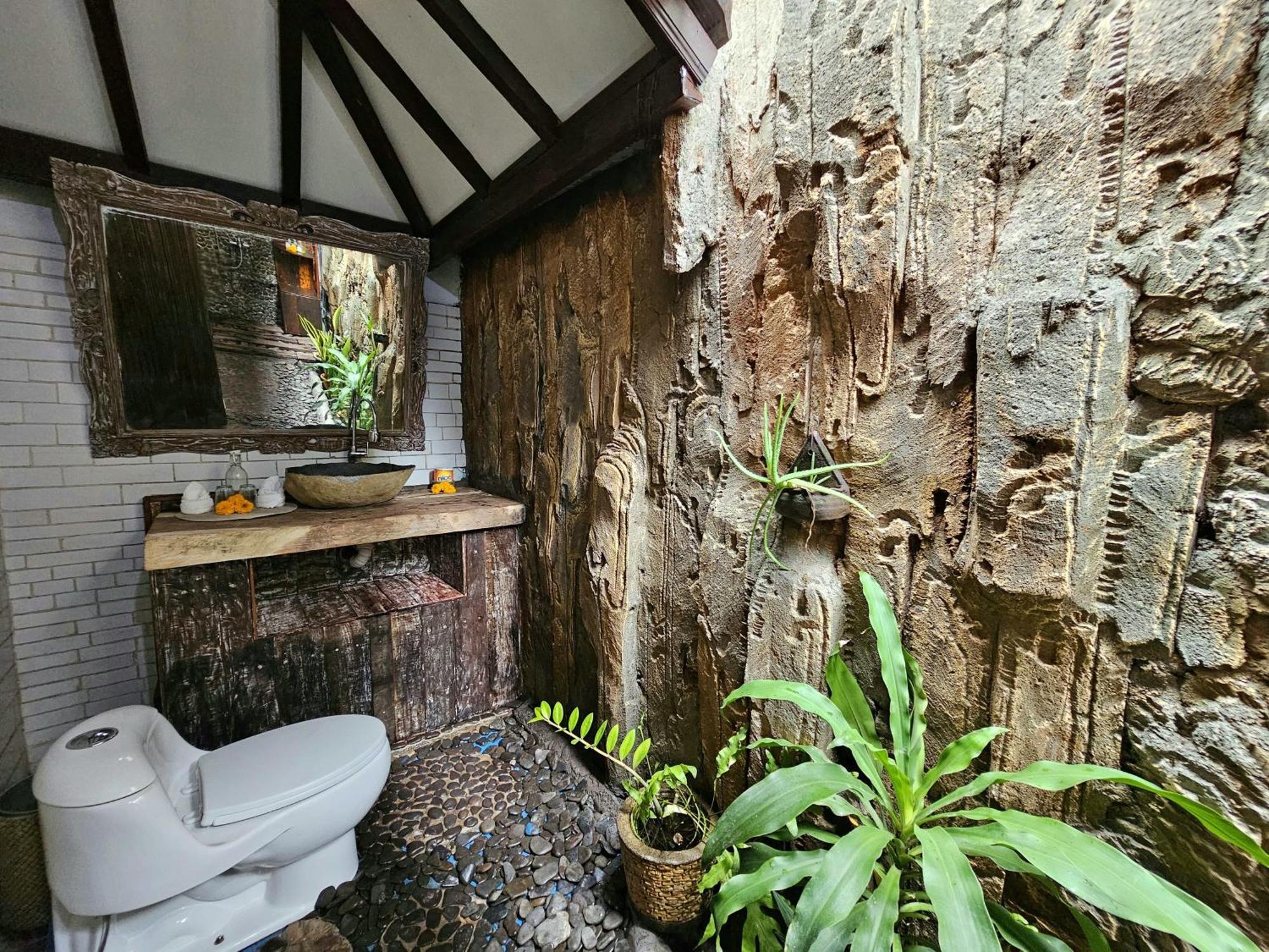 Binaria Museum Hotel لوفينا المظهر الخارجي الصورة