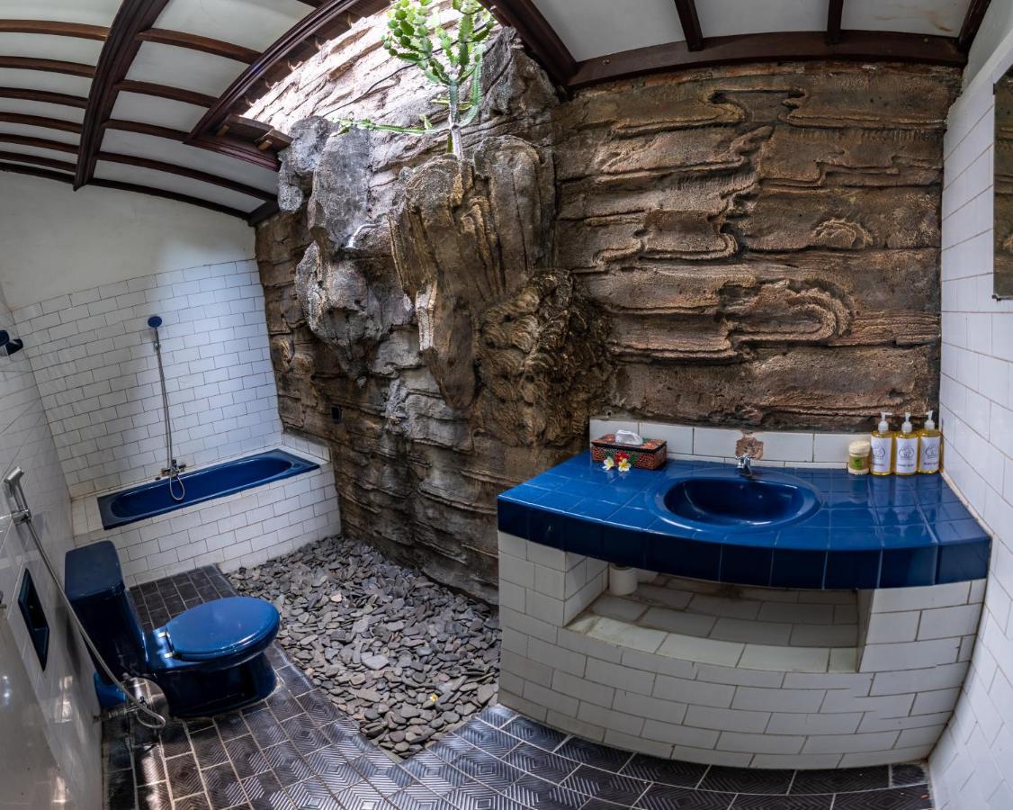 Binaria Museum Hotel لوفينا المظهر الخارجي الصورة